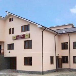 Motel Balcost Piatra Neamt Ngoại thất bức ảnh